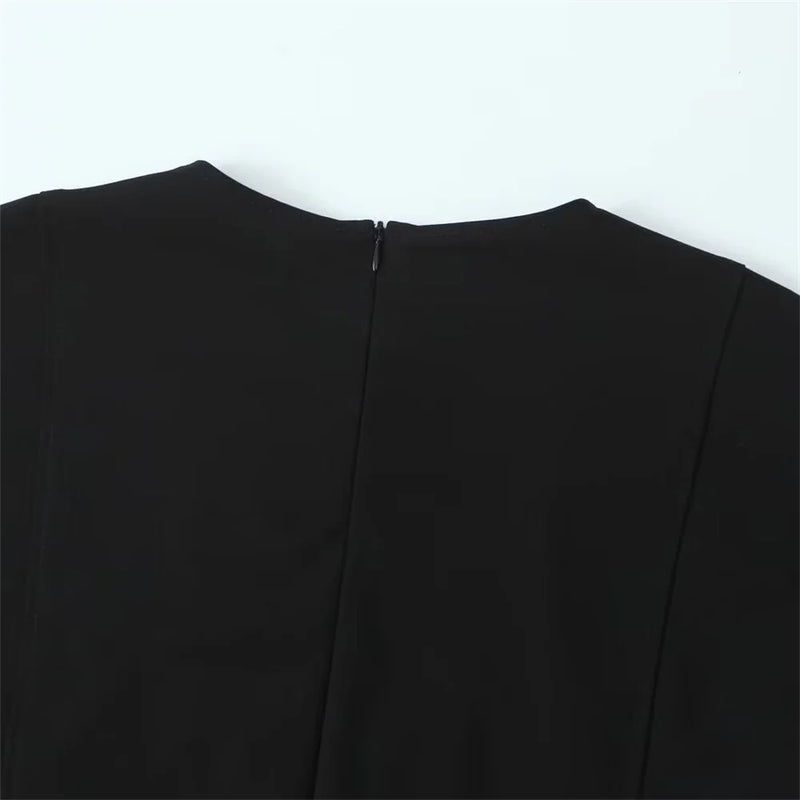 's autumn new women's clothing casual and fashionable temperament, high-end simple and relaxed round neck short dress